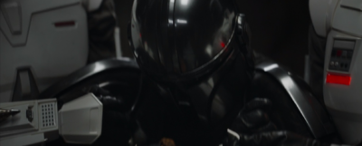 431767265_VideoScreenshot--DisneyPlus-TheMandalorian-316.thumb.png.ed735c8ae287244fc7cb5ecdd591bff0.png